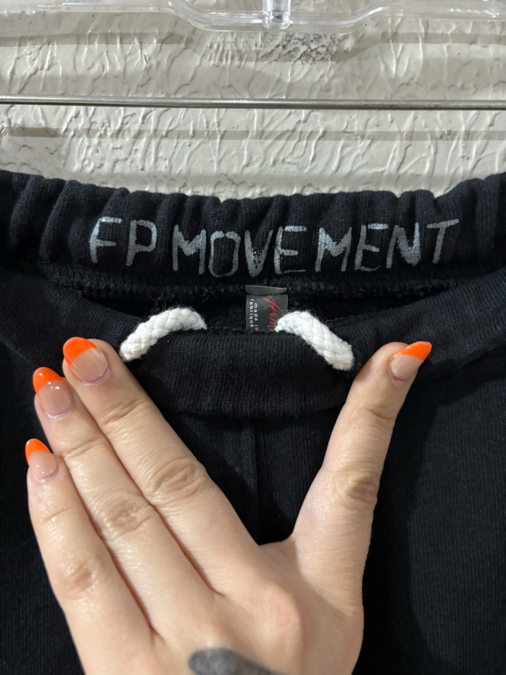 Free People Movement For The Win Black Wide Leg Barrel Sweatpant Joggers Sz Med - Picture 6 of 11